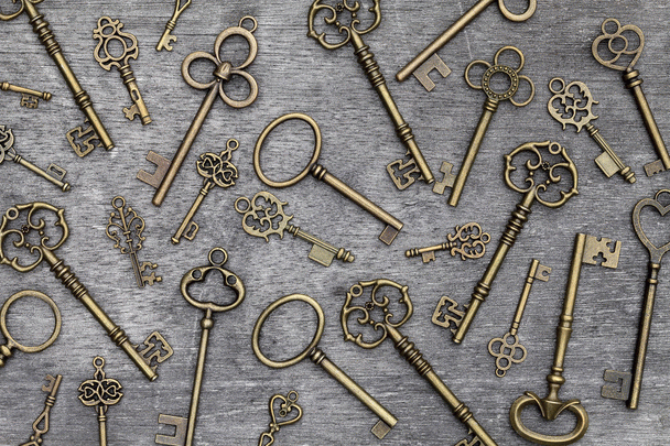 عشق ممنوعه: وقتی دل ها بهم گره می خورند اما تقدیر نه!